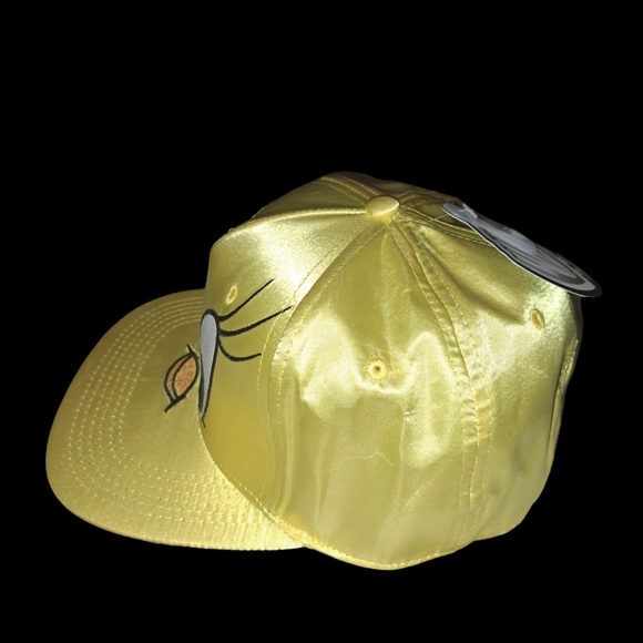 🆕️Tweety Bird Looney Tunes Yellow Satin Snapback Adult Cap - Picture 3 of 7